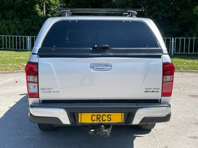 Isuzu D-Max White #55