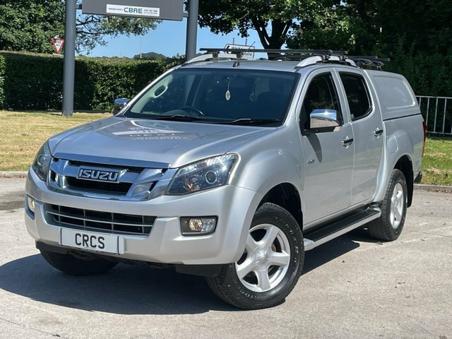 Isuzu D-Max White #42