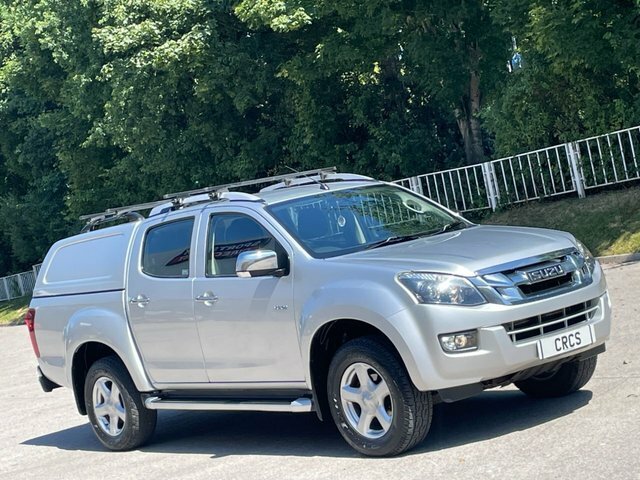 Isuzu D-Max White #21