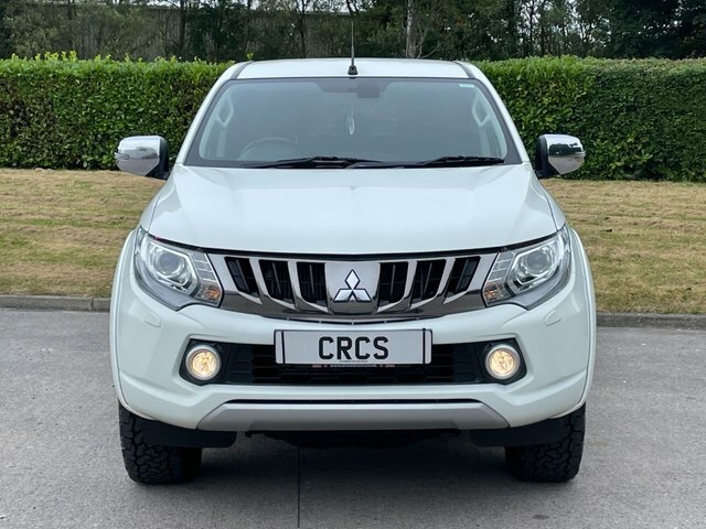 Mitsubishi L200 2.4 Di-d Dc Warrior Pickup Double Cab A White #5