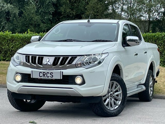 Mitsubishi L200  White #27