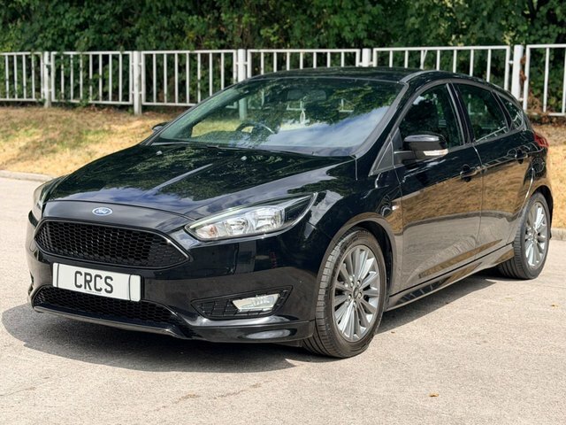 Ford Focus 1.0T Ecoboost St-line Hatchback Black #4