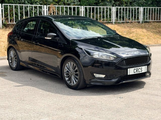 Ford Focus 1.0T Ecoboost St-line Hatchback Black #2