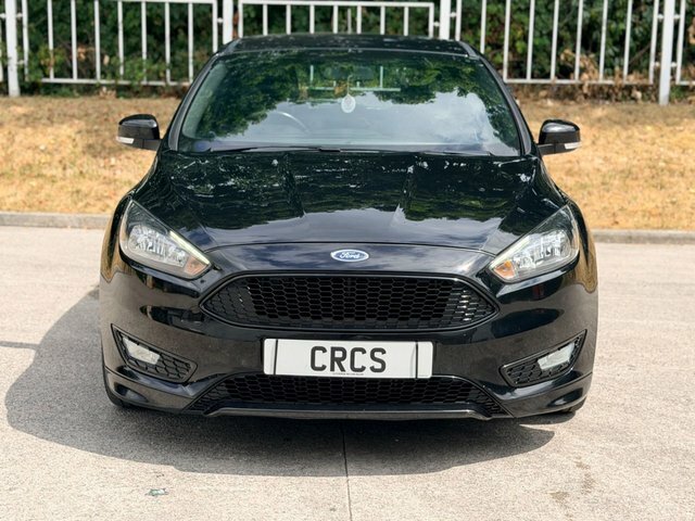 Ford Focus 1.0T Ecoboost St-line Hatchback Black #3