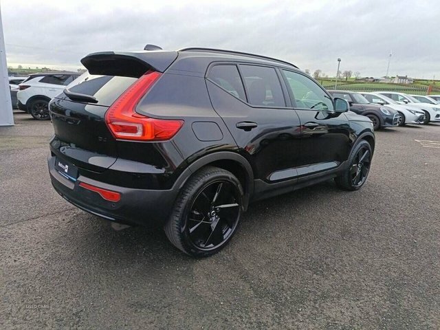 Volvo XC40 2.0 B4 Mhev Plus Black Edition Suv Hybr OW74LHL Black #4