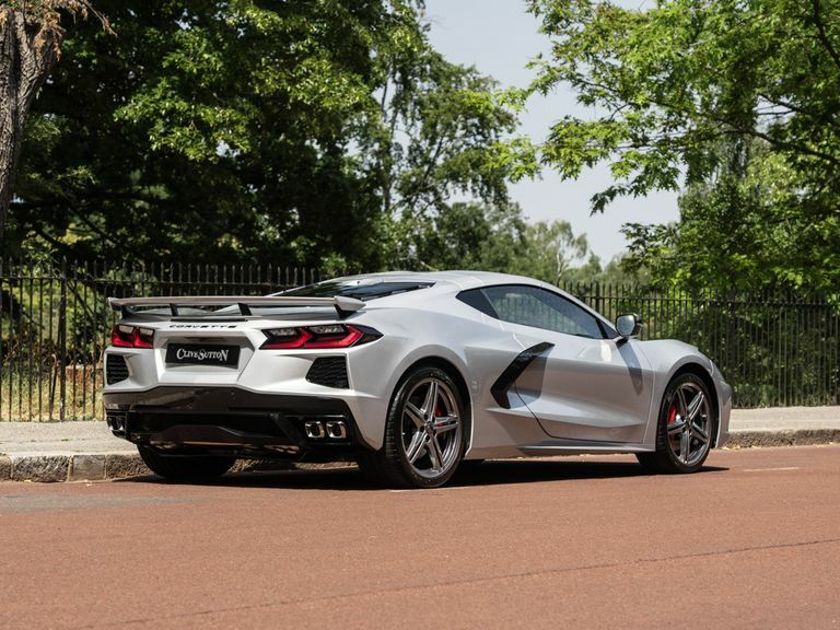 Chevrolet Corvette Stingray Coupe 3Lt Silver #4