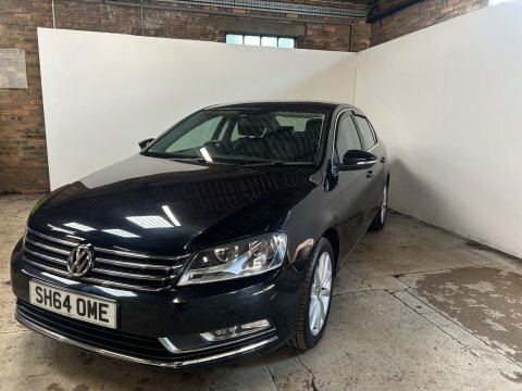 Volkswagen Passat Executive Tdi Bluemotion Black #4
