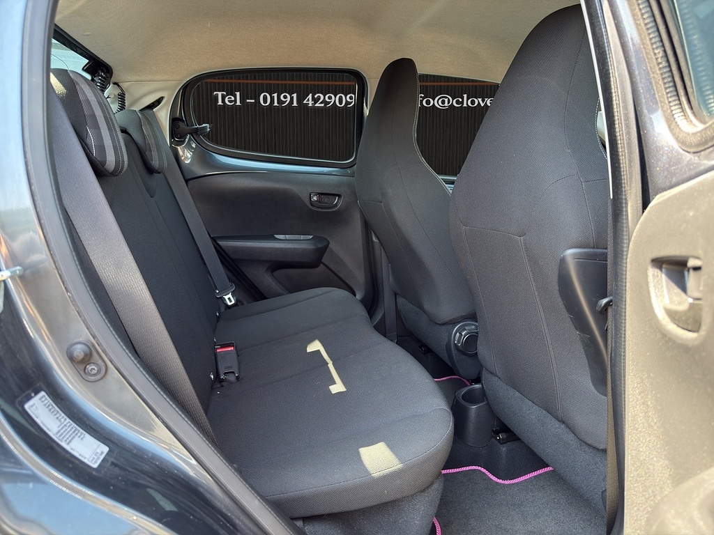 Peugeot 108 Peugeot 108 Allure Black #25
