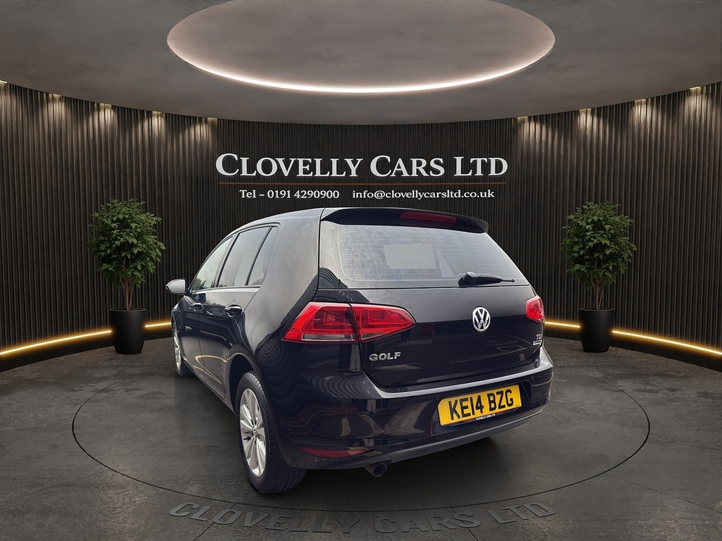 Volkswagen Golf Golf R Blue #6