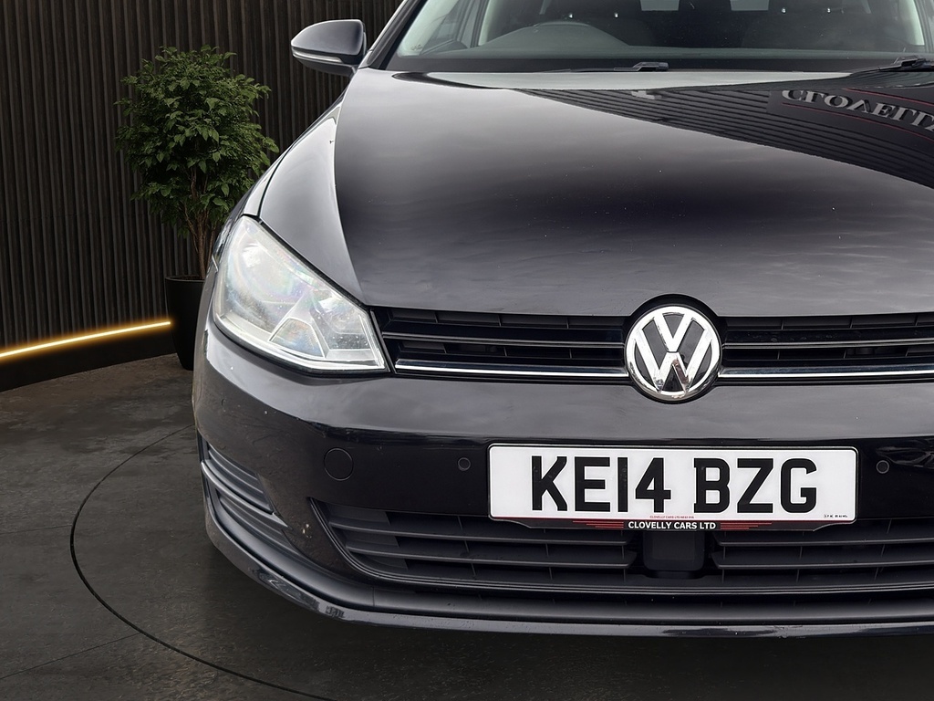 Volkswagen Golf Golf R Blue #31