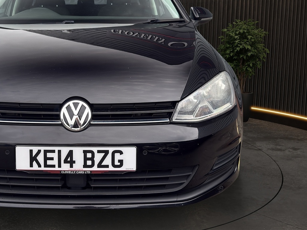 Volkswagen Golf Golf R Blue #28