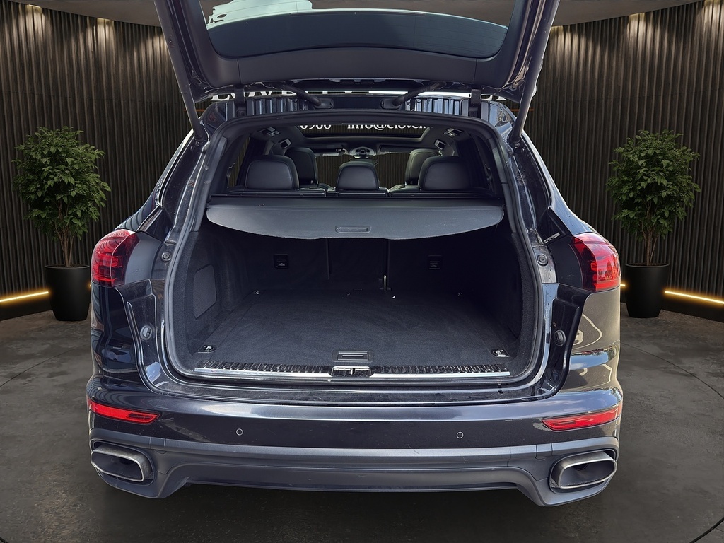Porsche Cayenne 2016 3.0 D V6 Tiptronic S 262 Bhp Blue #20