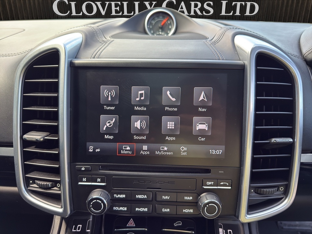 Porsche Cayenne 2016 3.0 D V6 Tiptronic S 262 Bhp Blue #35