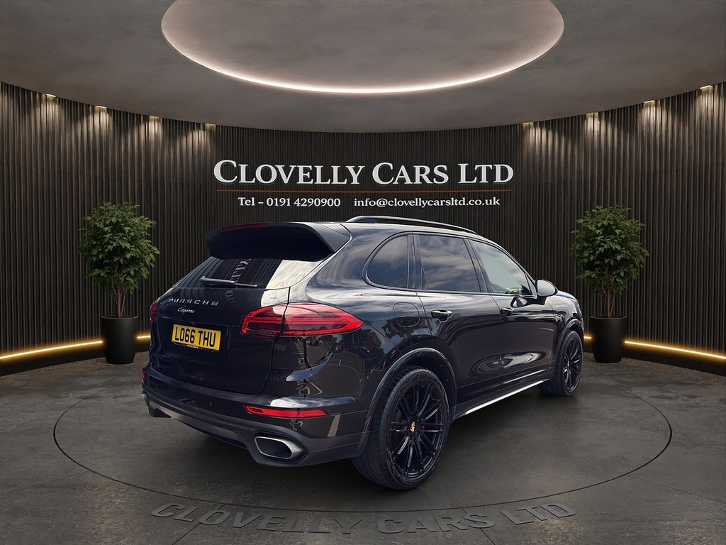 Porsche Cayenne 3.0 Td V6 Platinum Edition Suv Tiptroni Black #6