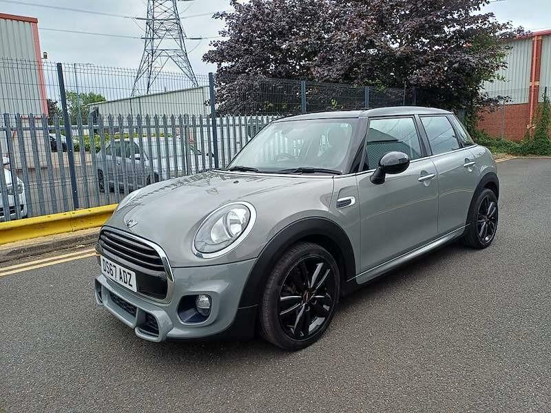 Mini Hatch 1.5 5-Door Hatch Cooper 2017 Grey