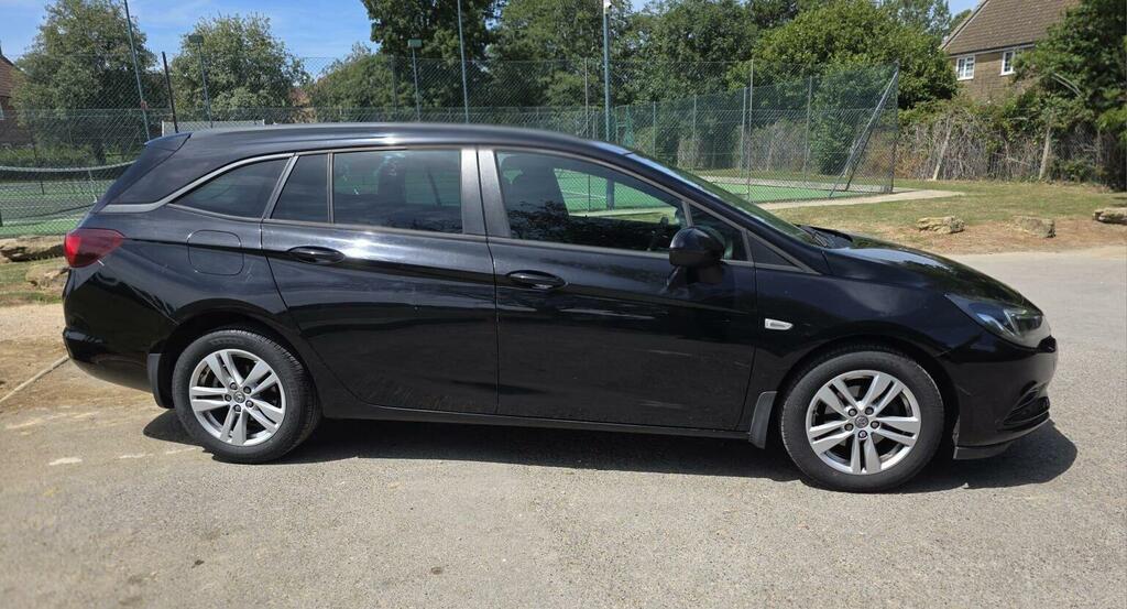 Vauxhall Astra 1.6 Cdti Blueinjection Design Sports Tourer Euro 6  #8