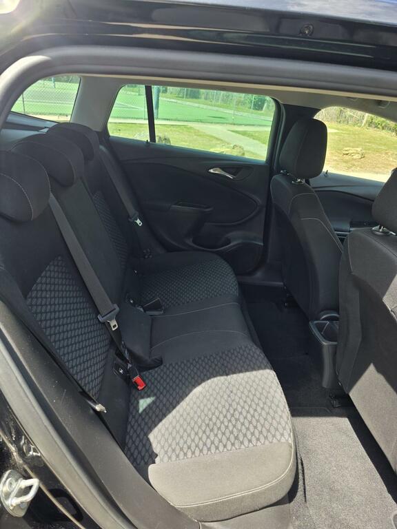 Vauxhall Astra 1.6 Cdti Blueinjection Design Sports Tourer Euro 6  #16