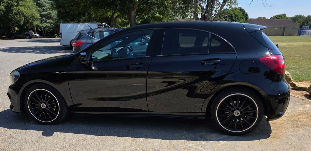 Mercedes-Benz A Class Hatchback 2.1 A200d Amg Line Executive 7G-dct Eu EJ18KMM Black #4