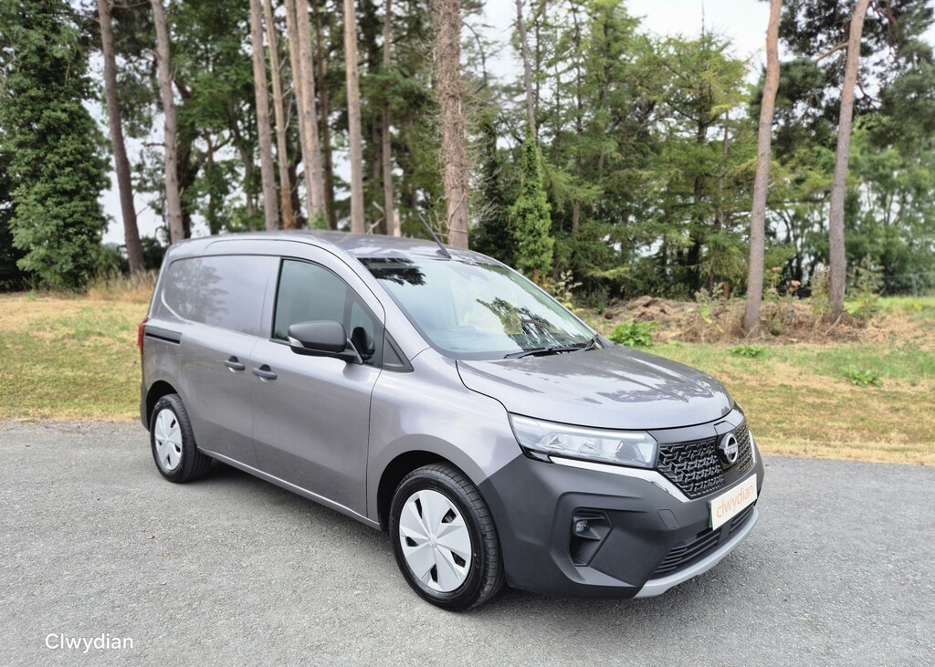 Nissan TOWNSTAR Panel Van L1 90Kwh 45Kwh Acenta 202424 Grey