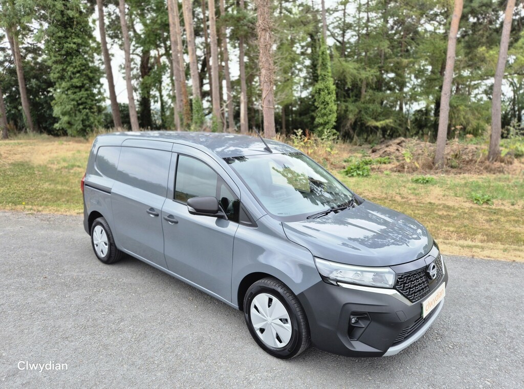 Nissan TOWNSTAR Panel Van L2 90Kw 45Kwh Acenta L2 202474 Grey
