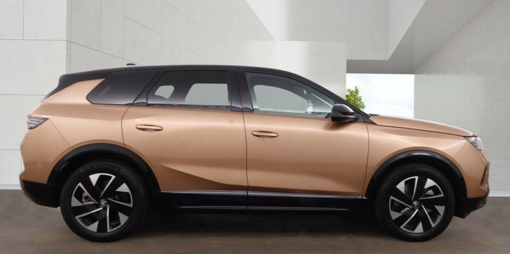 Vauxhall Grandland Suv Gs 157Kw 73Kwh 213Ps 202525 Brown #4