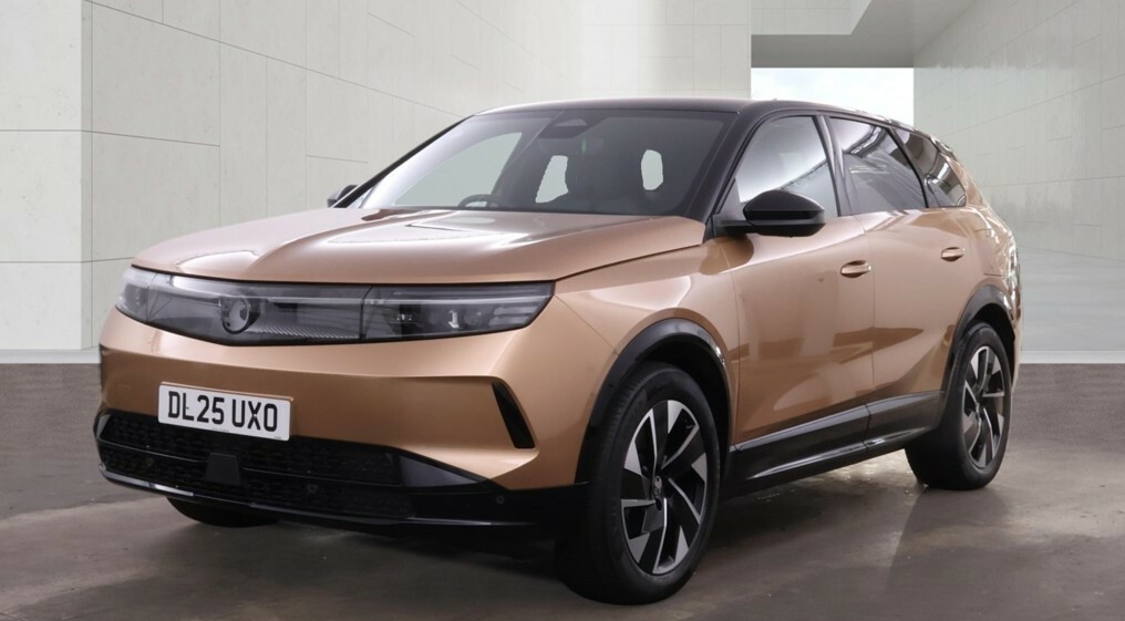 Vauxhall Grandland Suv Gs 157Kw 73Kwh 213Ps 202525 Brown #2