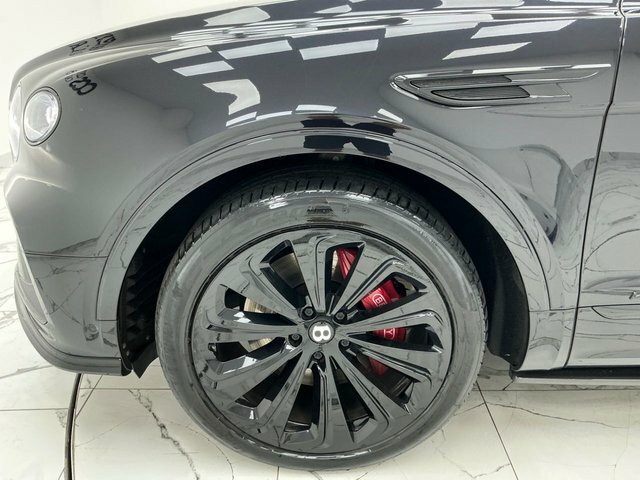 Bentley Bentayga 4.0 V8 Mulliner Driving Spec Grey #42