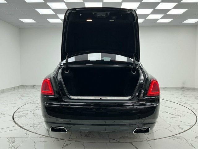 Rolls-Royce Ghost 6.6 V12 Black Badge Saloon Euro 6 Black #32