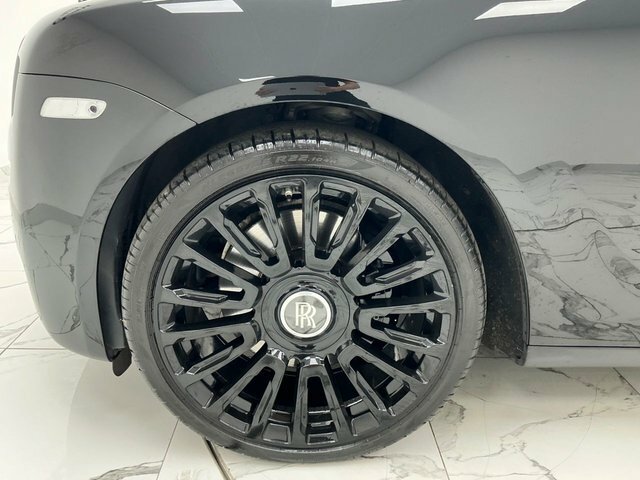 Rolls-Royce Ghost 6.6 V12 Black Badge Saloon Euro 6 Black #39