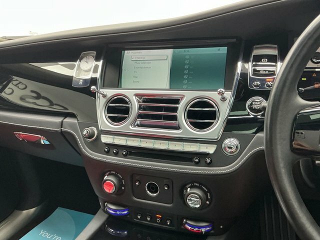 Rolls-Royce Ghost 6.6 V12 Black Badge Saloon Euro 6 Black #10