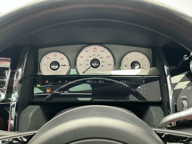 Rolls-Royce Ghost 6.6 V12 Black Badge Saloon Euro 6 Black #13
