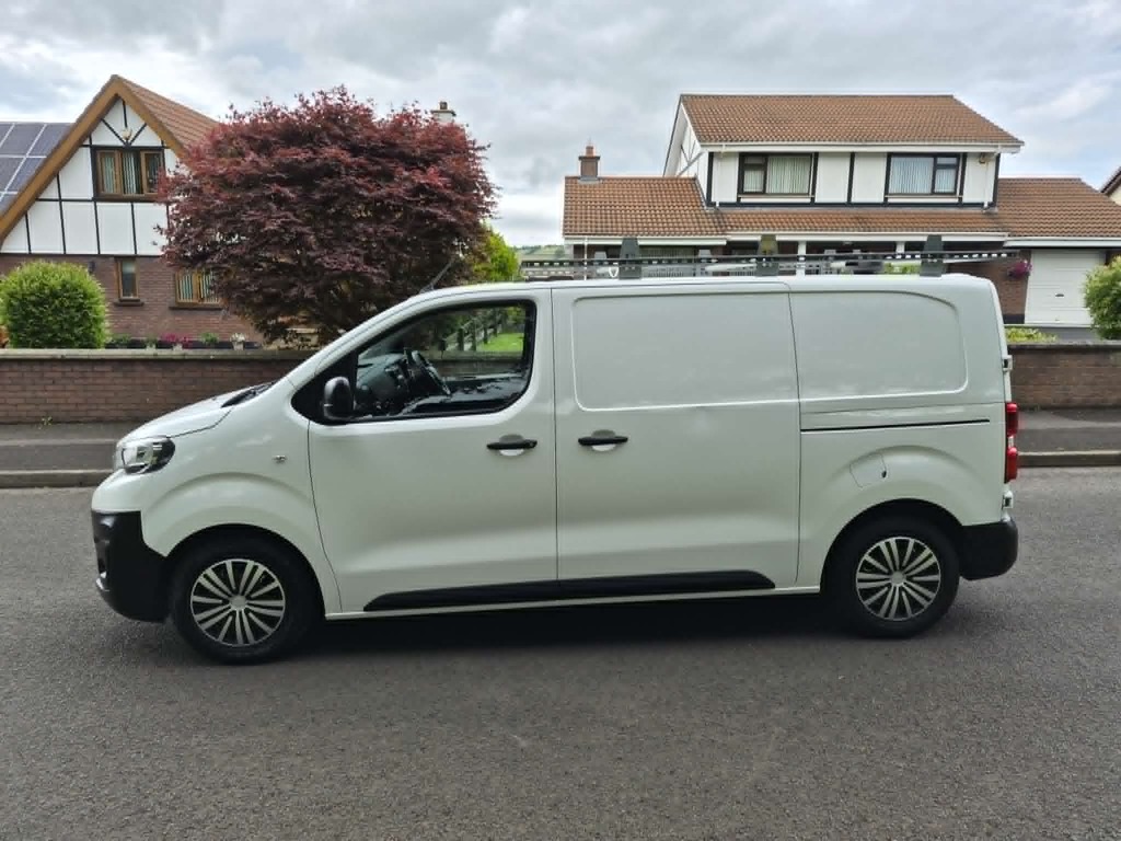 Peugeot Expert S 1.6 Hdi 115Bhp.....low Miles White #2