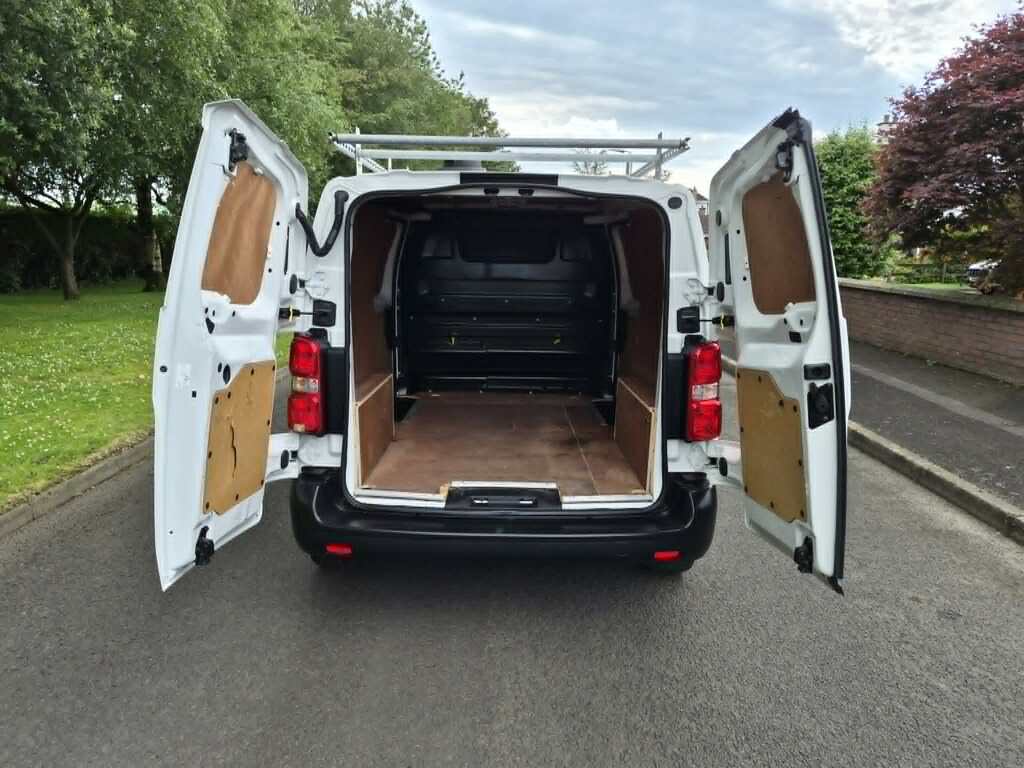 Peugeot Expert 1250 2.0 Bluehdi 180 Professional Plus Eat6 Short White #9