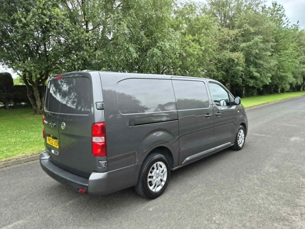 Vauxhall Vivaro F3100 2.0 Sportive Grey #4