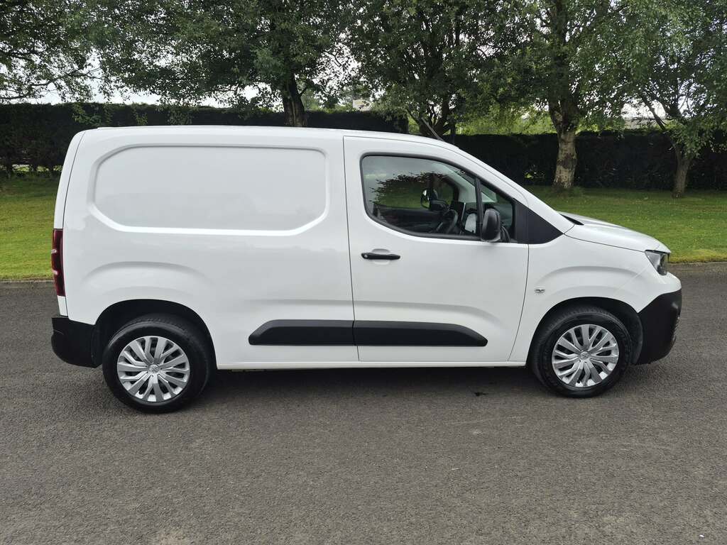Peugeot Partner Professional 1.5 Hdi 100Bhp White #6