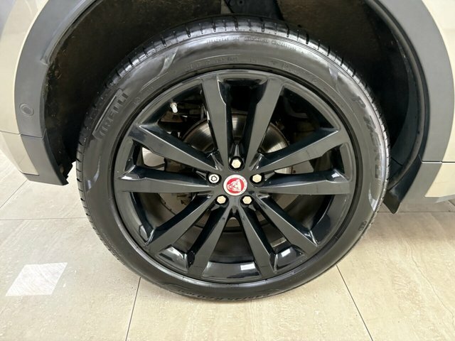 Jaguar E-Pace D150 S Awd White #16