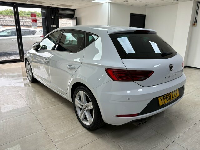 Seat Leon 2018 1.5 Tsi Evo Fr Hatchback Eu YP68ZCF White #5