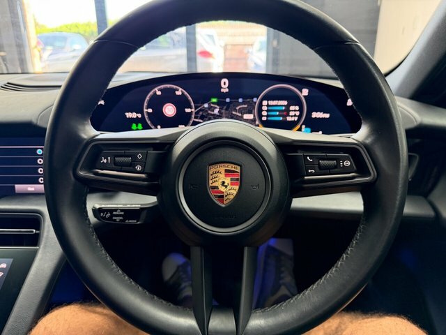 Porsche Taycan Performance Plus Grey #17