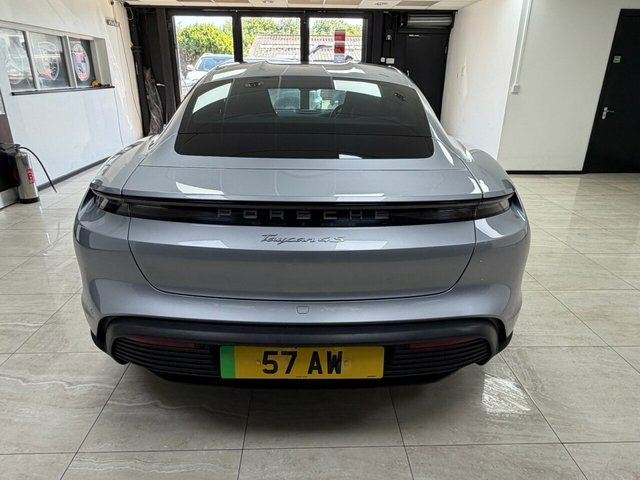Porsche Taycan 2020 Performance Plus 93.4Kwh 4S Saloon Electr Silver #4