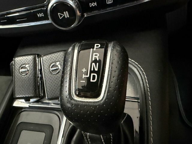 Volvo S90 D4 R-design Pro Silver #28