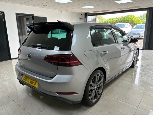 Volkswagen Golf Gt White #4