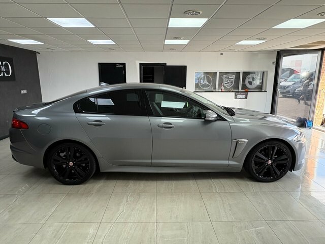 Jaguar XF 2014 2.2D R-sport Saloon Euro 5 S Grey