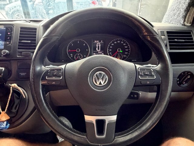 Volkswagen Transporter T28 Tdi Bluemotion Technology White #24