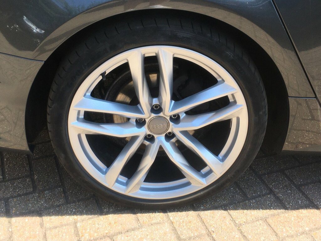 Audi A6 Avant 2.0 Tdi Ultra Black Edition Estate S Tr Grey #4