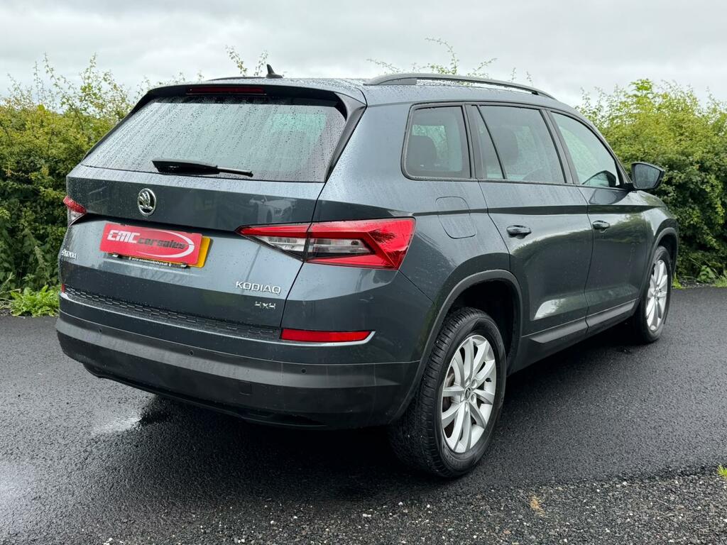 Skoda Kodiaq 2.0 Tdi Se Suv 4Wd Euro 6 Ss Grey #2