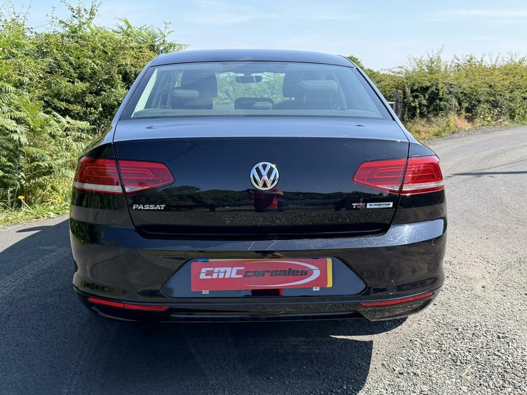 Volkswagen Passat Se Black #3