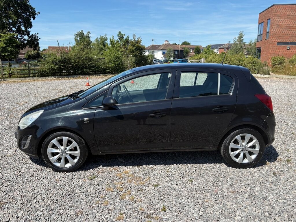 Vauxhall Corsa 1.2 16V Active Hatchback Euro 5 Black #4