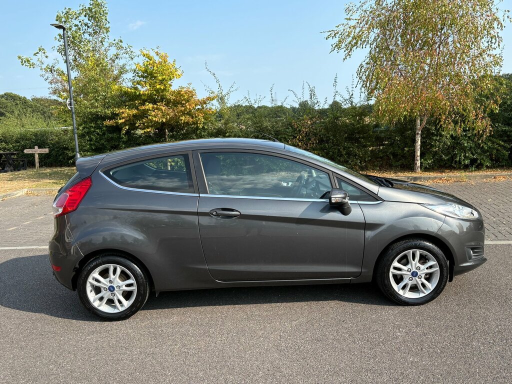 Ford Fiesta 1.25 Zetec Hatchback Euro 6 82 Grey #4