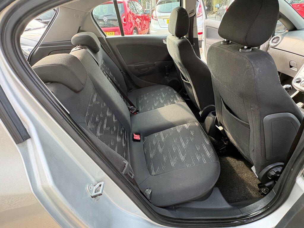 Vauxhall Corsa 1.2 16V Active Euro 5 White #12