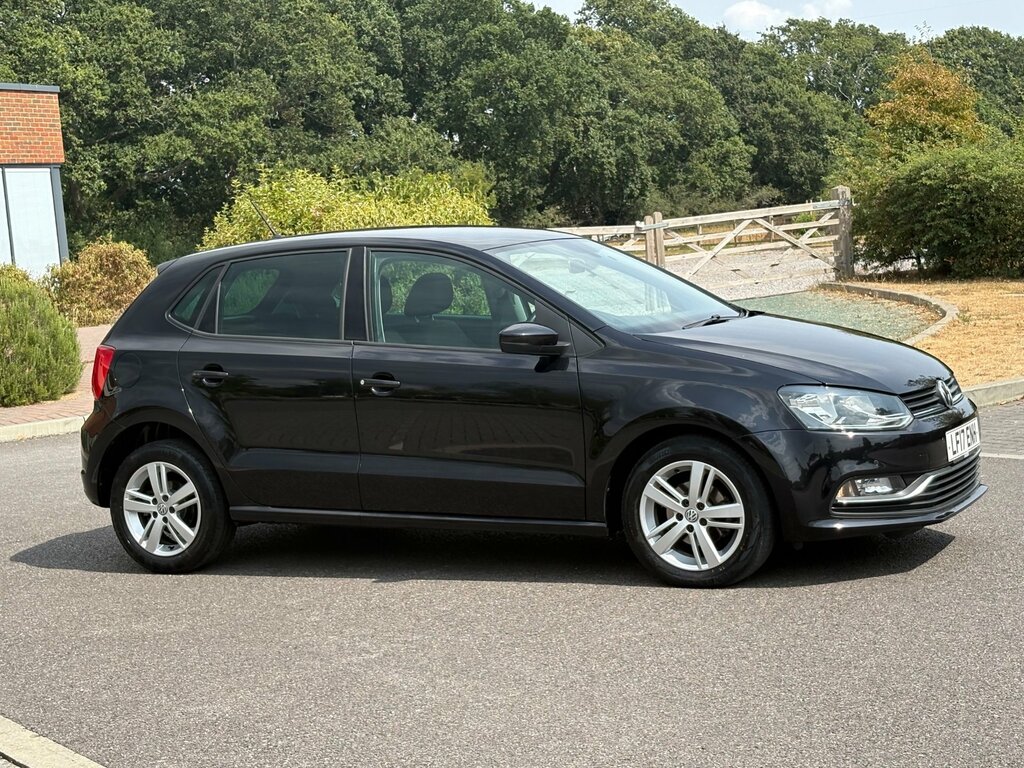 Volkswagen Polo 1.2 Tsi Bluemotion Tech Match Hatchback Black